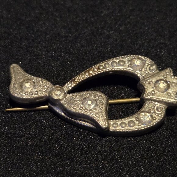 vintage stick pins - Picture 4 of 11